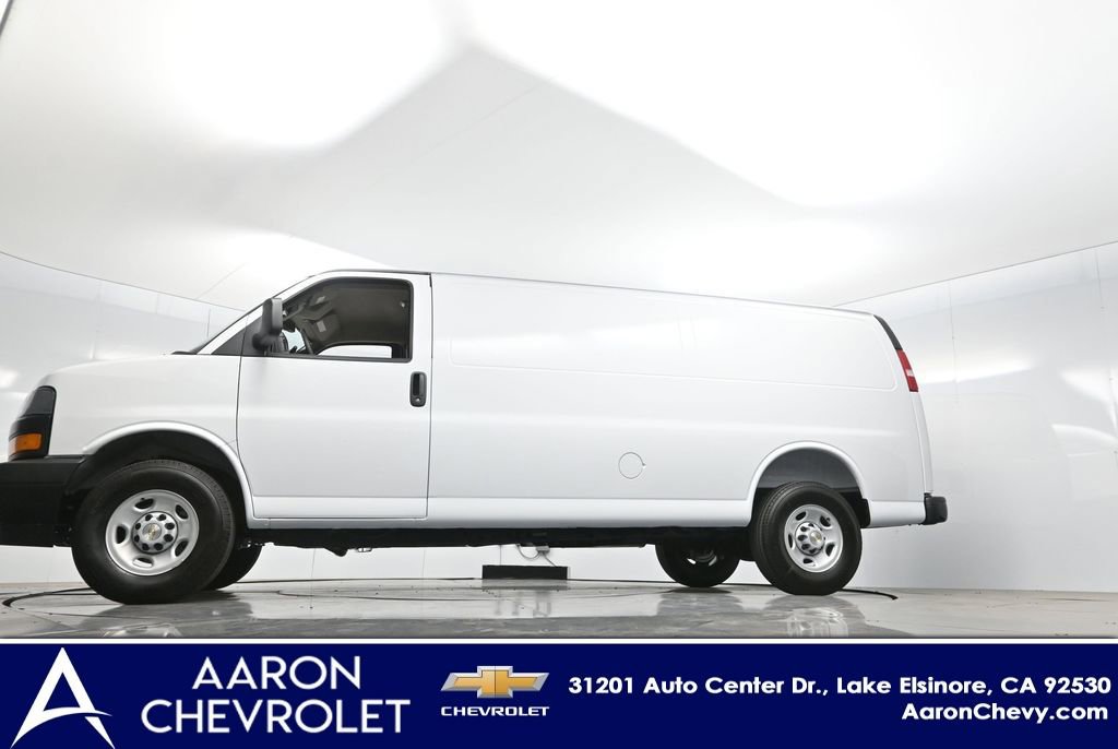 New 2025 Chevrolet Express 3500 Extended w/ Driver Convenience Package image 6