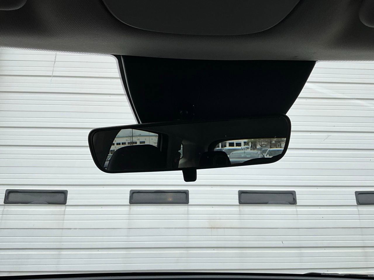 Used 2025 Kia Sportage LX image 17