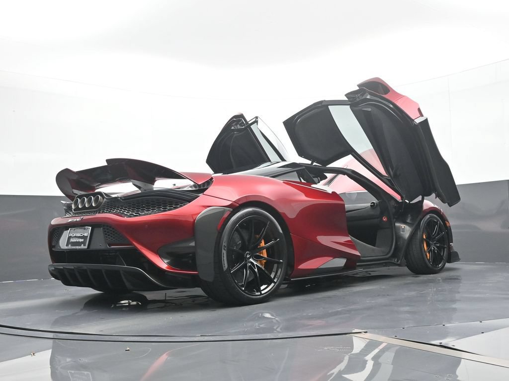 Used 2021 McLaren 765LT RWD image 22