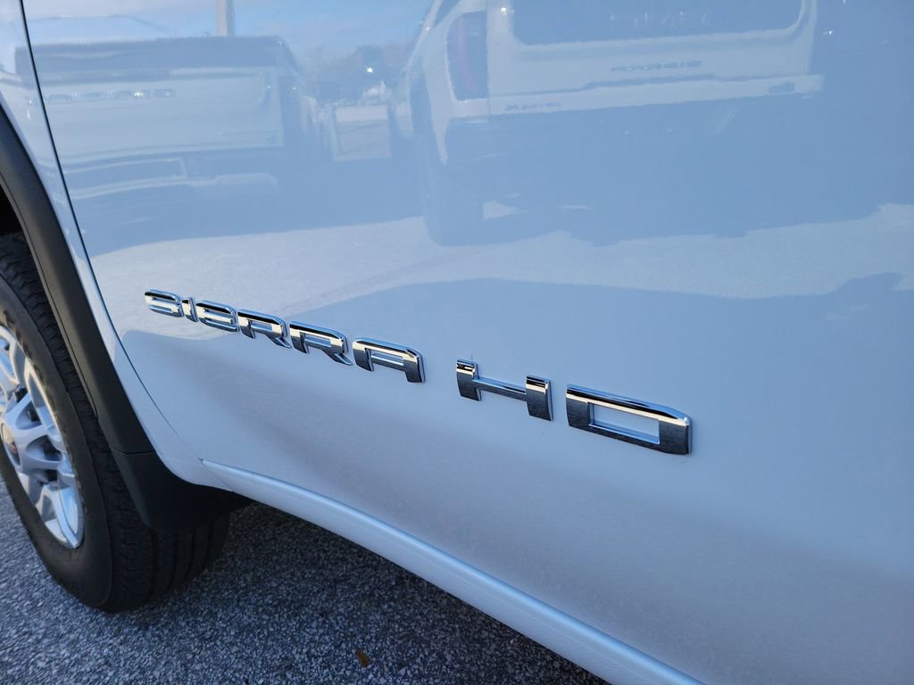 New 2025 GMC Sierra 2500 SLE w/ SLE Convenience Package image 9