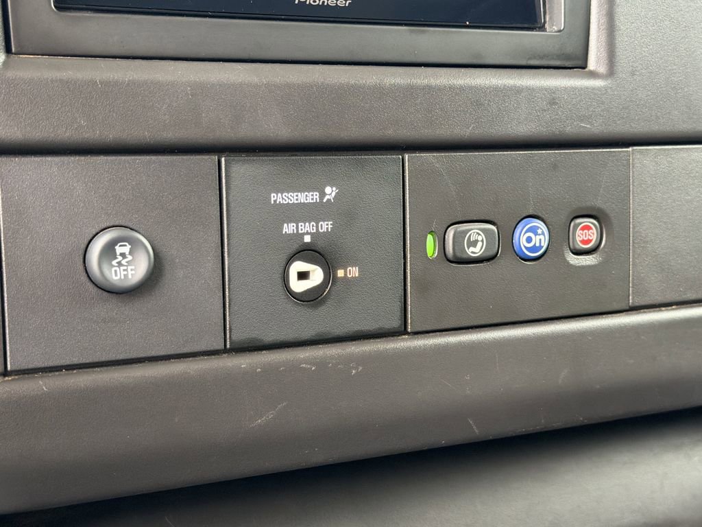 Certified 2024 GMC Savana 3500 LS image 29