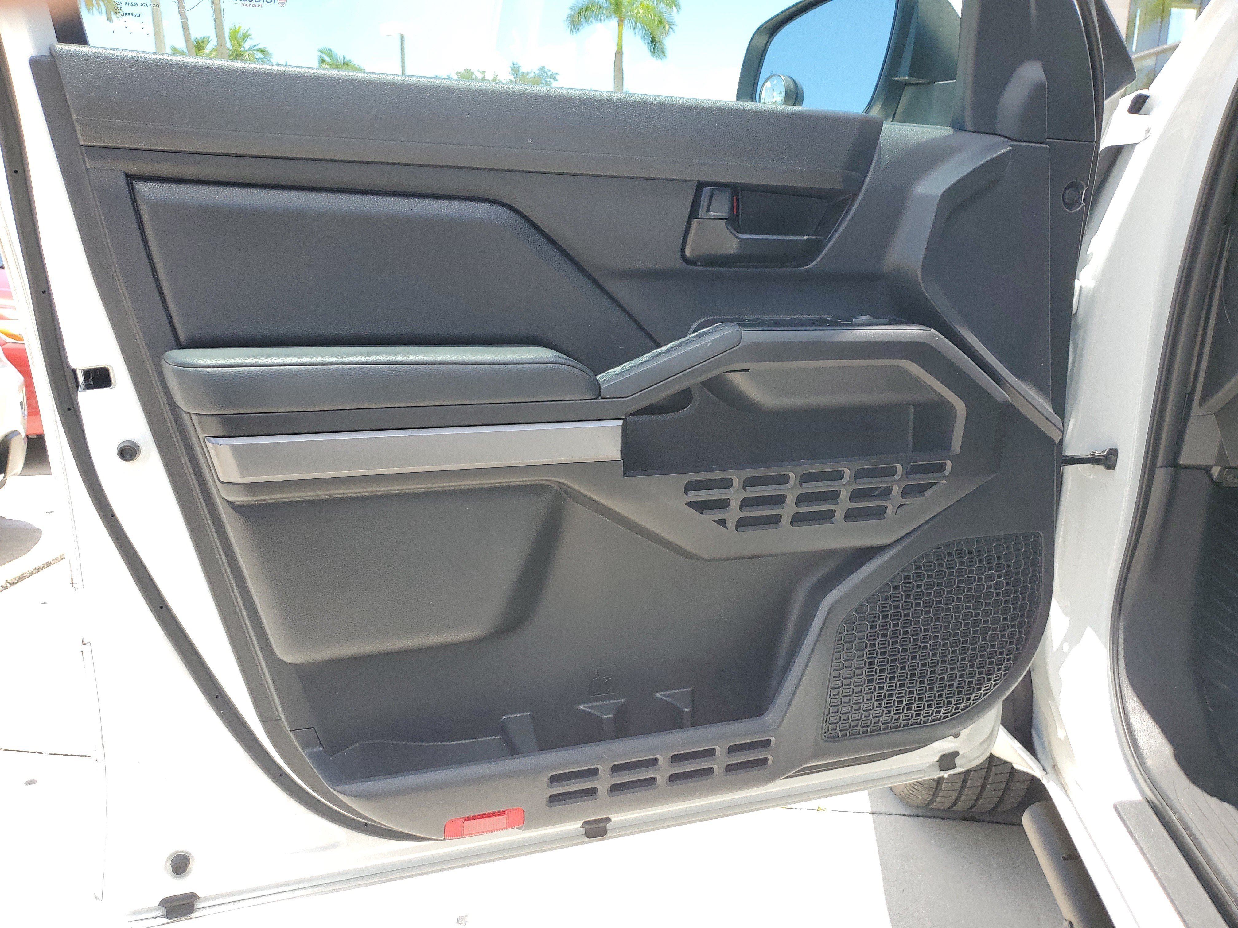 Used 2025 Toyota Tacoma SR5 RWD image 20