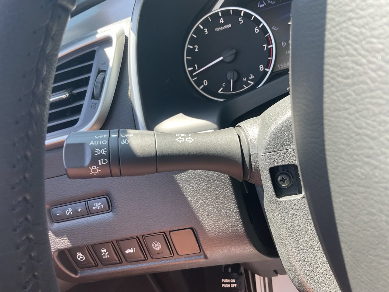 Used 2024 Nissan Murano SL FWD image 24