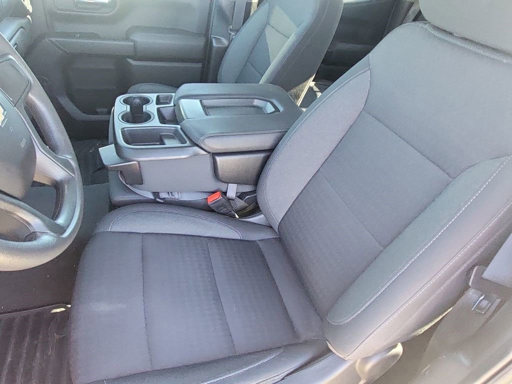 Used 2023 Chevrolet Silverado 1500 Custom AWD/4WD image 24