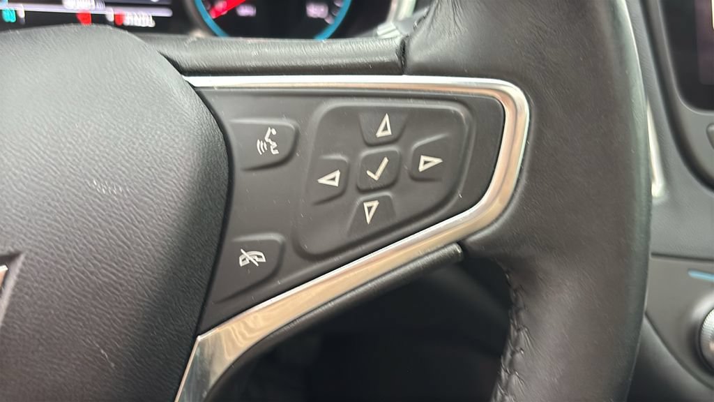 Used 2018 Chevrolet Malibu LT w/ Driver Confidence Package FWD image 18