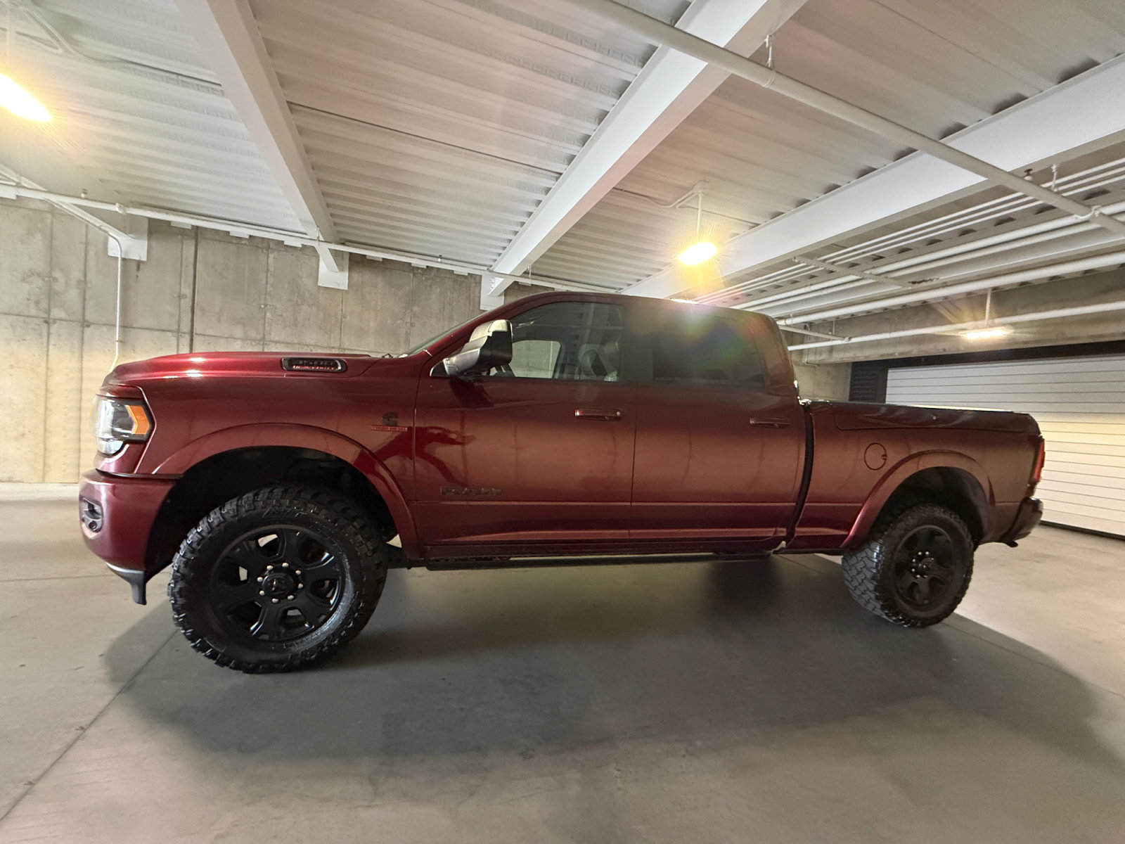 Used 2022 RAM 3500 Limited w/ Safety Group AWD/4WD image 2