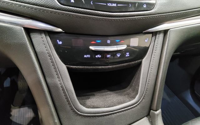 Used 2019 Cadillac XT5 Luxury image 26