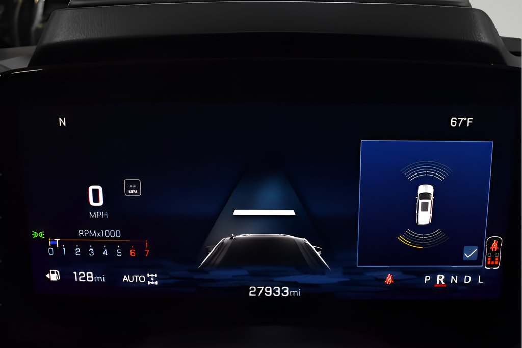 Used 2025 Chevrolet Tahoe High Country AWD/4WD image 14