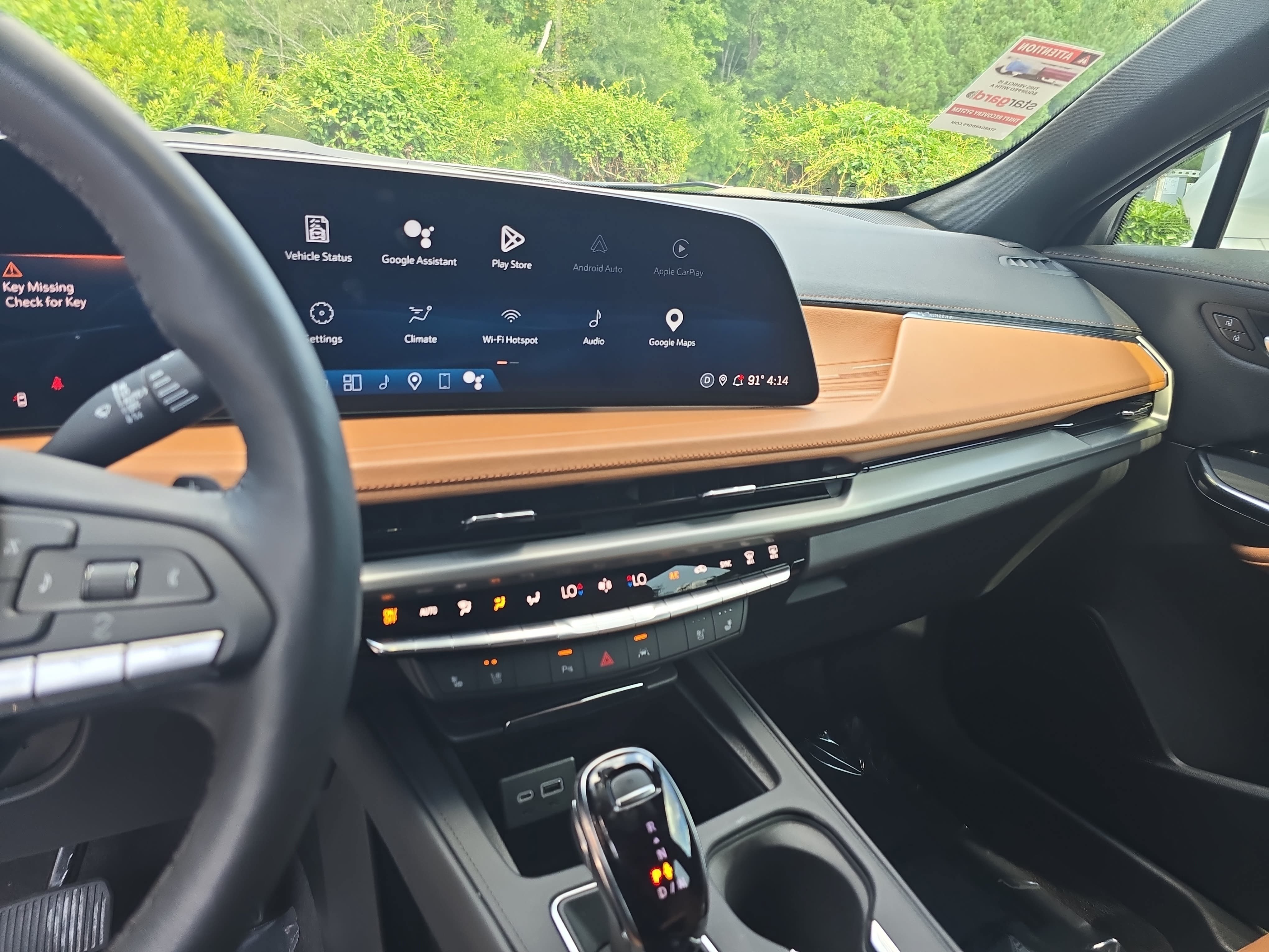 Used 2024 Cadillac XT4 Premium Luxury w/ Technology Package FWD image 20