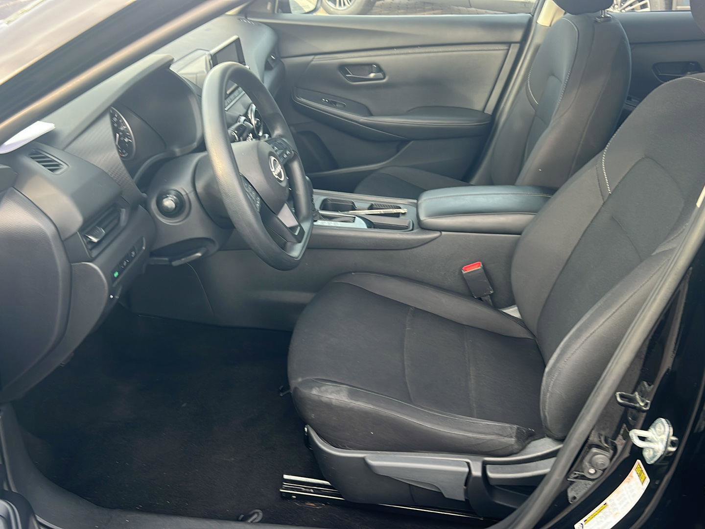 Used 2024 Nissan Sentra S image 10