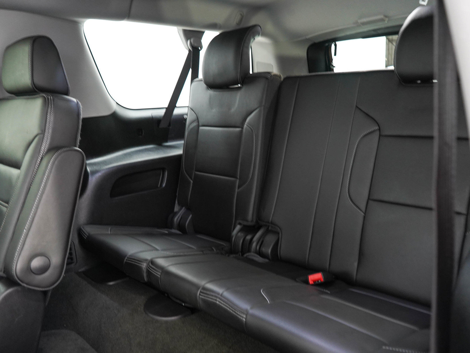 Used 2018 GMC Yukon XL Denali w/ Open Road Package AWD/4WD image 15