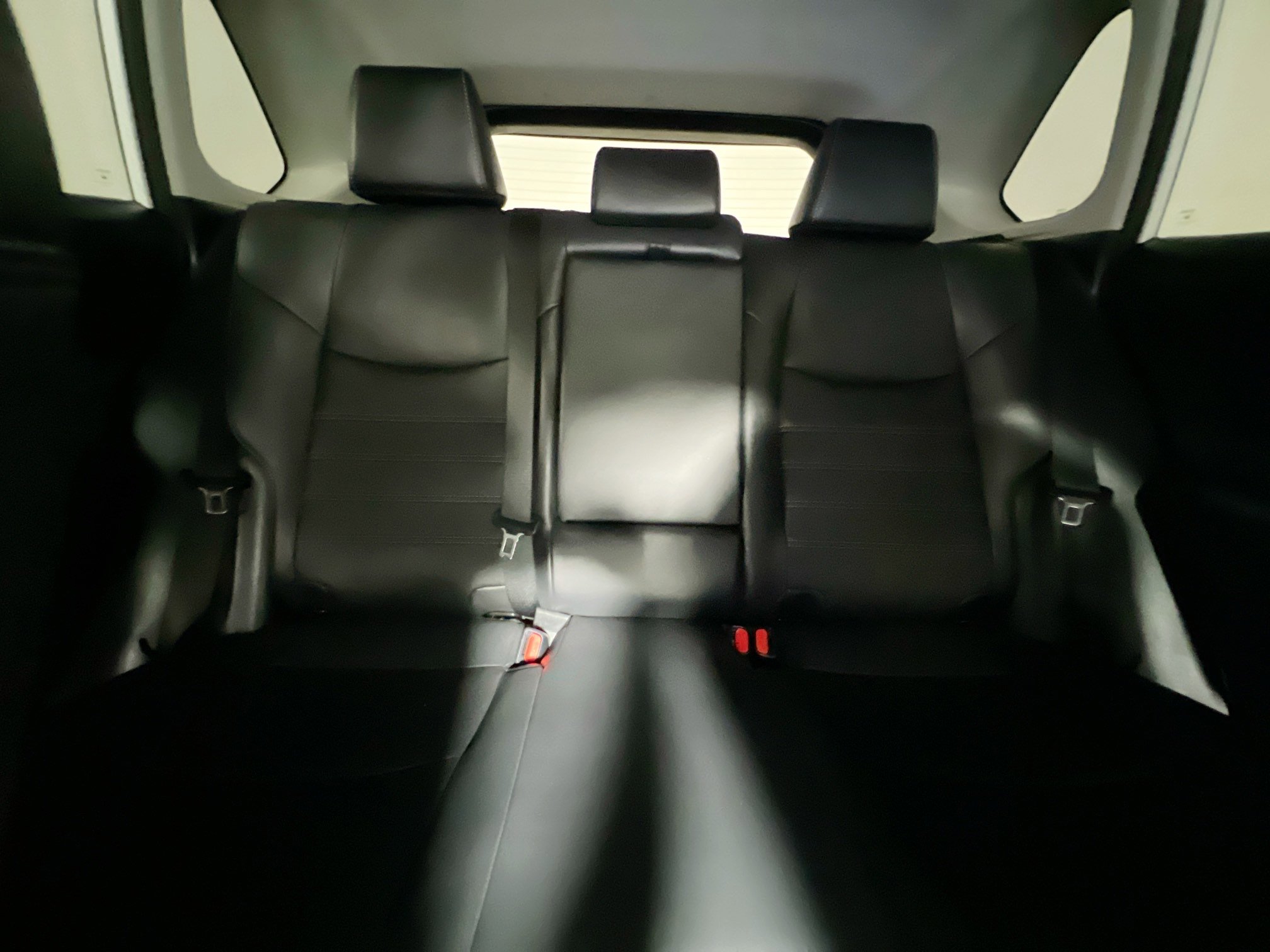 Used 2024 Toyota RAV4 XLE Premium image 33