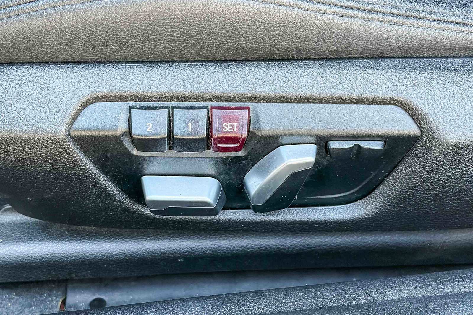 Used 2018 BMW 230i Convertible RWD image 20