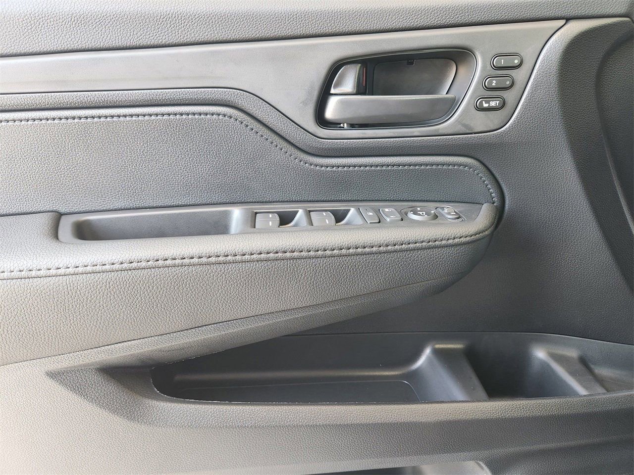 New 2026 Honda Odyssey EX-L image 17