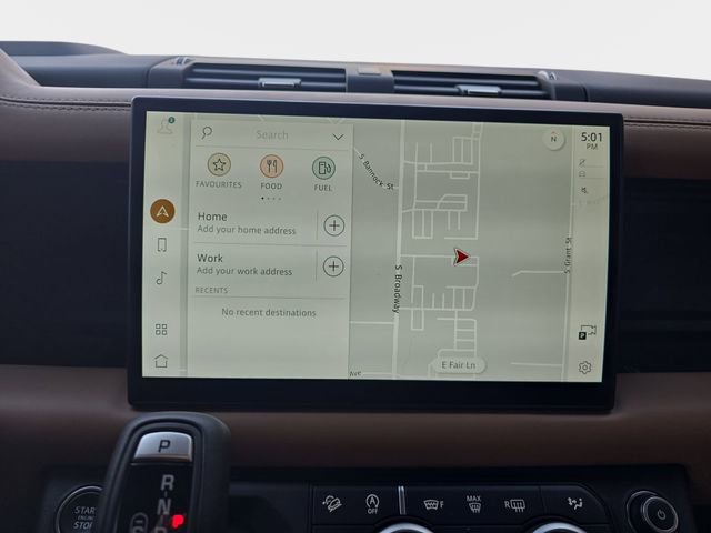 Used 2025 Land Rover Defender 130 X-Dynamic SE image 23