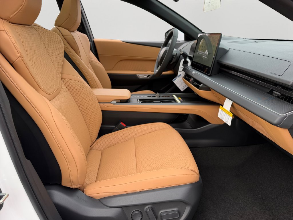 New 2026 Lexus ES 350h AWD image 7