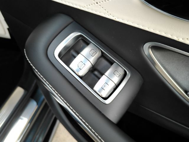 Used 2019 Mercedes-Benz S 63 AMG S 4MATIC Sedan image 30