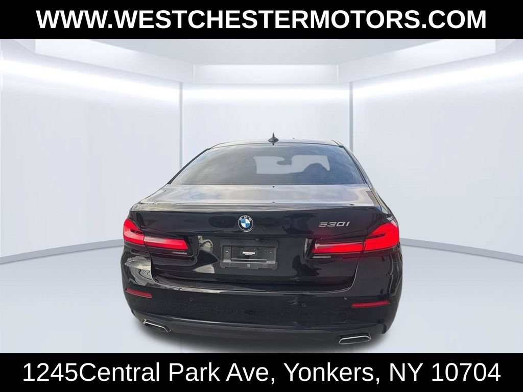 Used 2023 BMW 530i w/ Premium Package RWD image 5