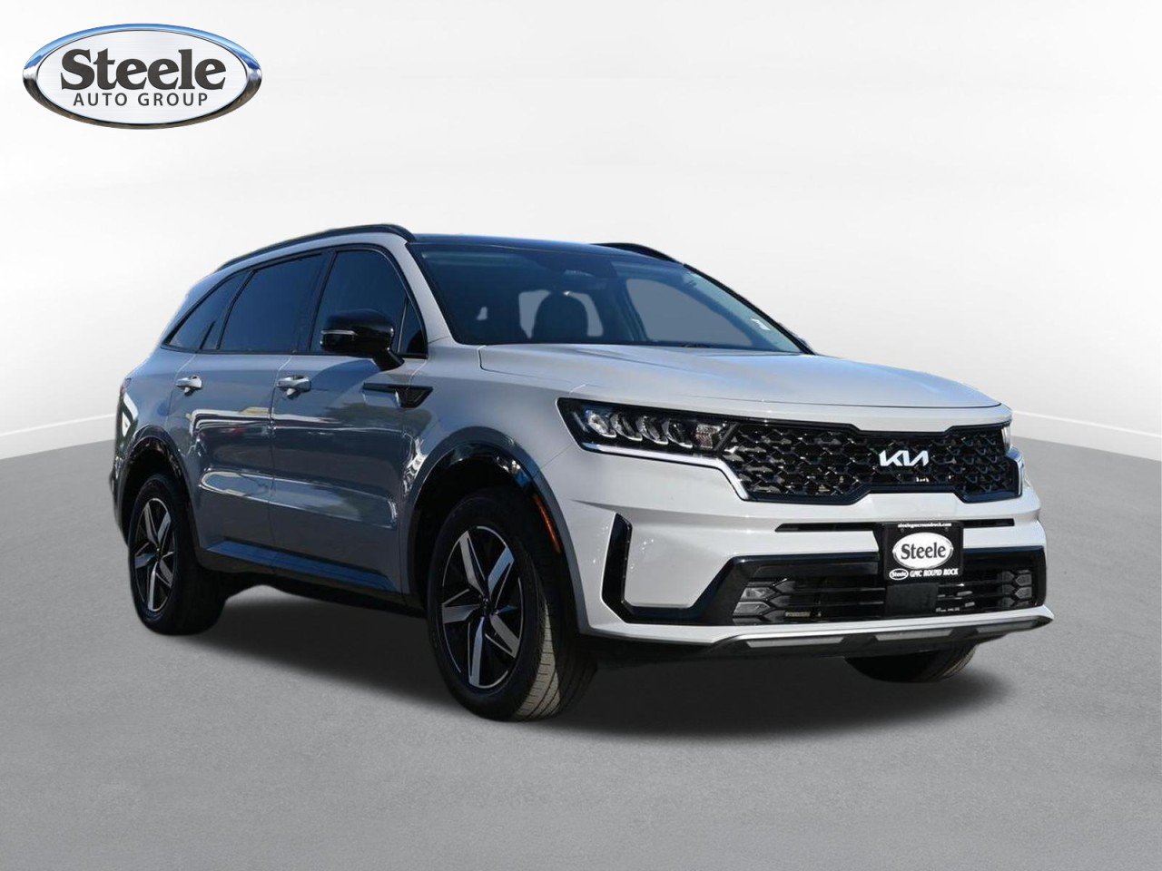 Used 2023 Kia Sorento EX w/ Panoramic Sunroof Package FWD image 3