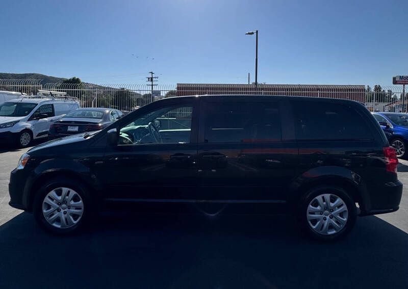 Used 2016 Dodge Grand Caravan SE w/ Quick Order Package 29E SE FWD image 12