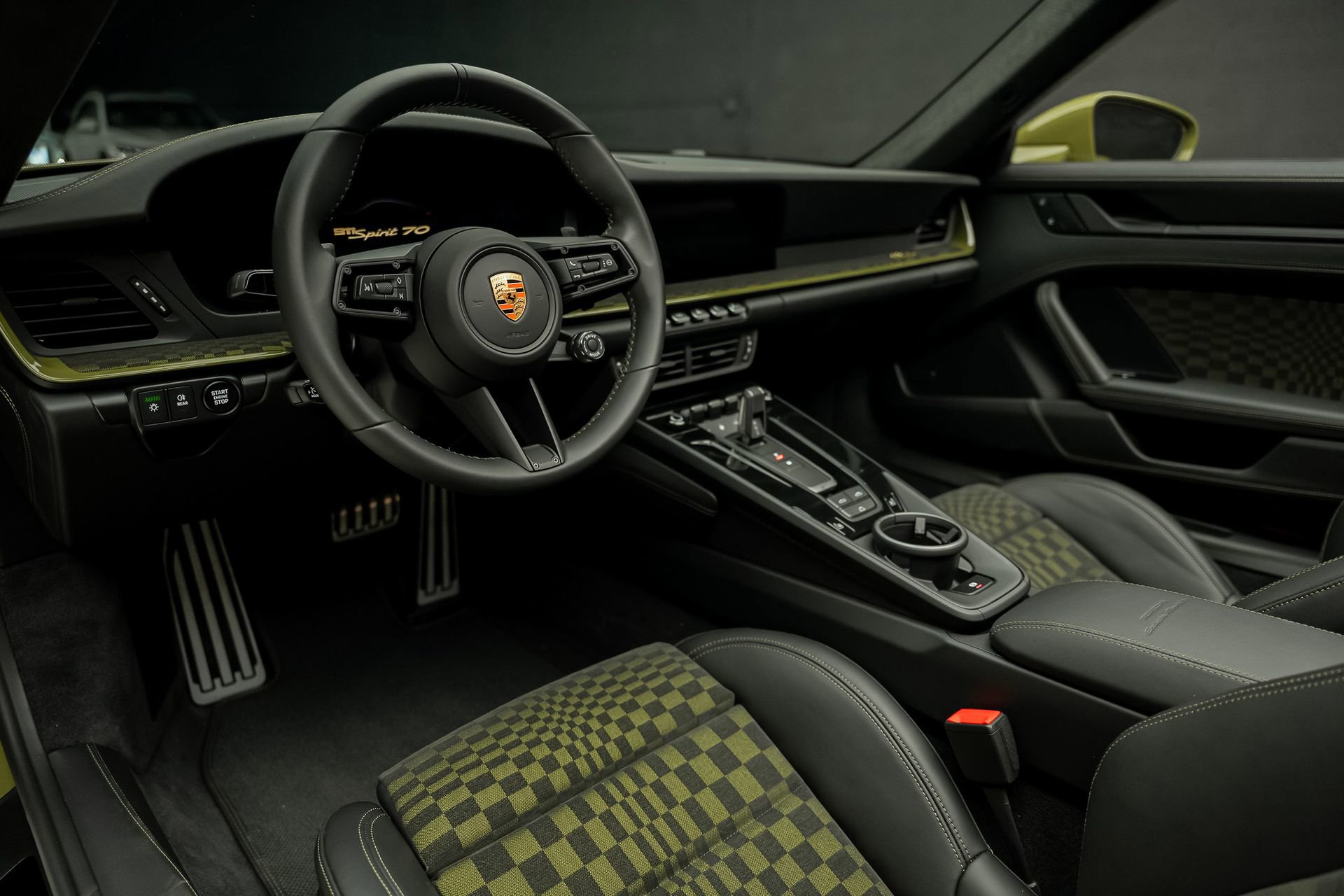 Used 2026 Porsche 911 Carrera GTS RWD image 2