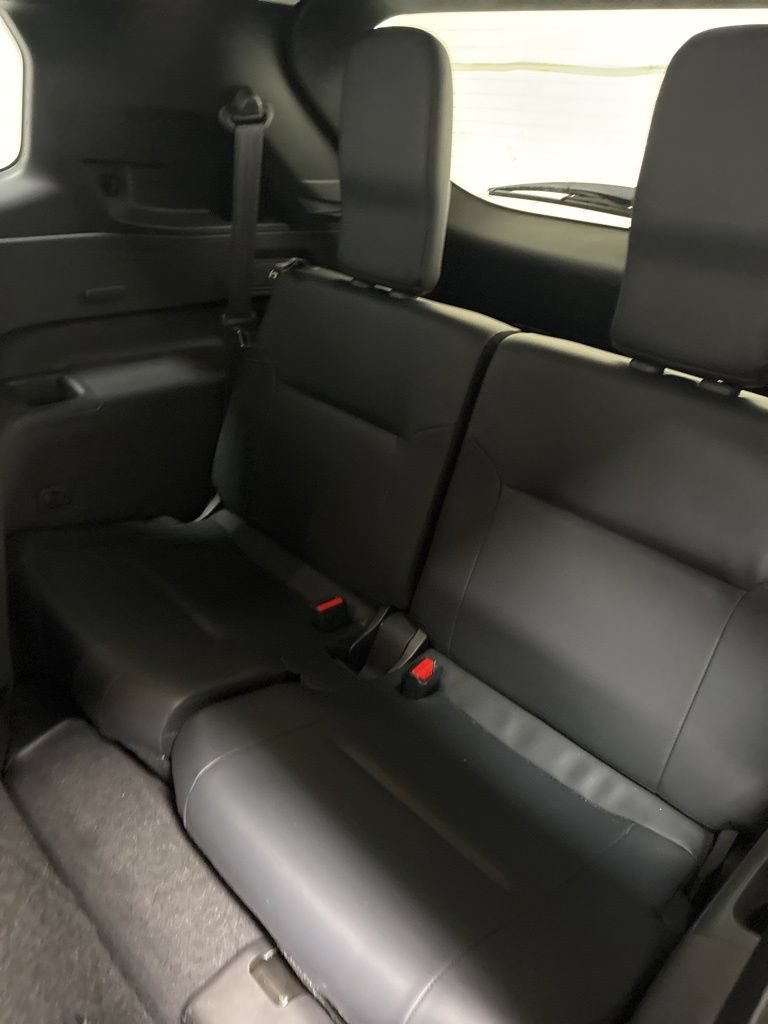 Used 2025 Mitsubishi Outlander AWD image 23