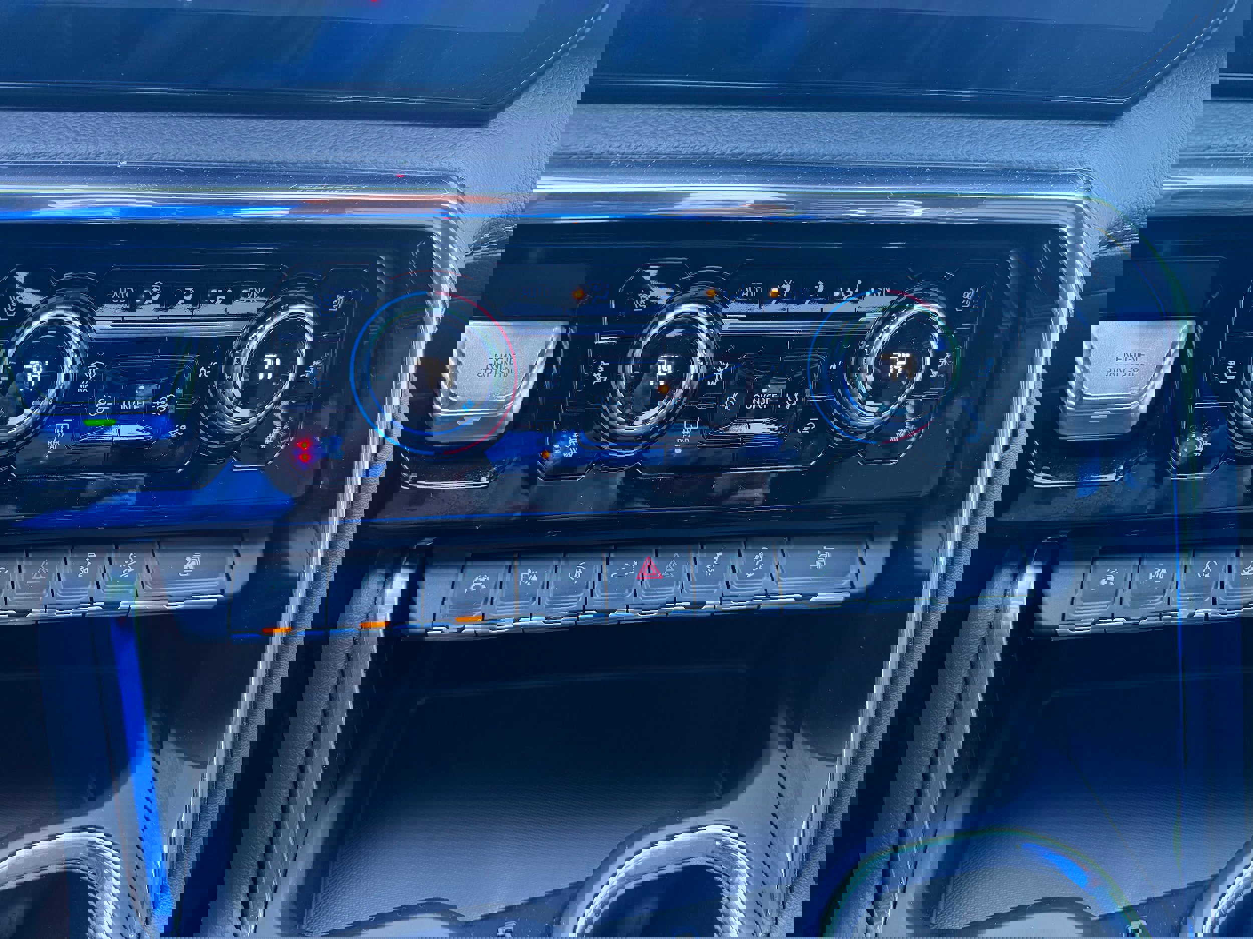 Used 2024 GMC Sierra 1500 Denali w/ Technology Package image 11