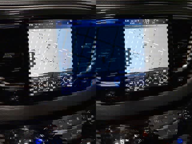 Used 2018 Chrysler Pacifica Touring Plus w/ S Appearance Package image 30