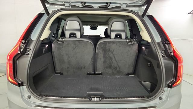 New 2026 Volvo XC90 B6 Plus w/ Protection Package Premier AWD/4WD image 41
