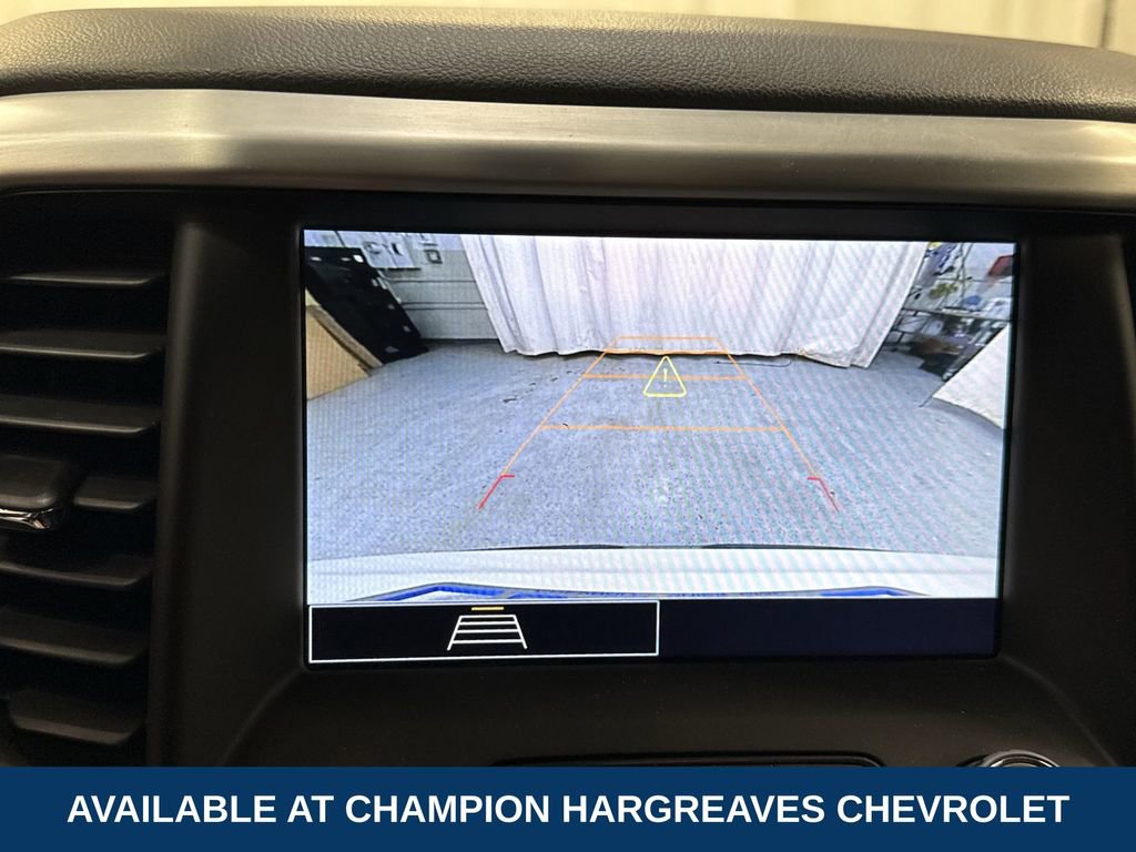 Certified 2023 GMC Acadia SLE w/ Driver Convenience Package image 19