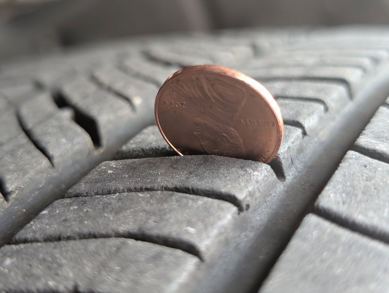 Certified 2024 Jeep Grand Cherokee L Laredo image 11