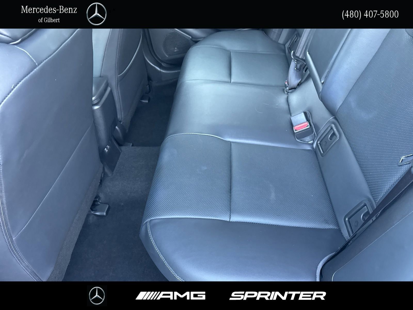 Used 2025 Toyota Prius XLE FWD image 17