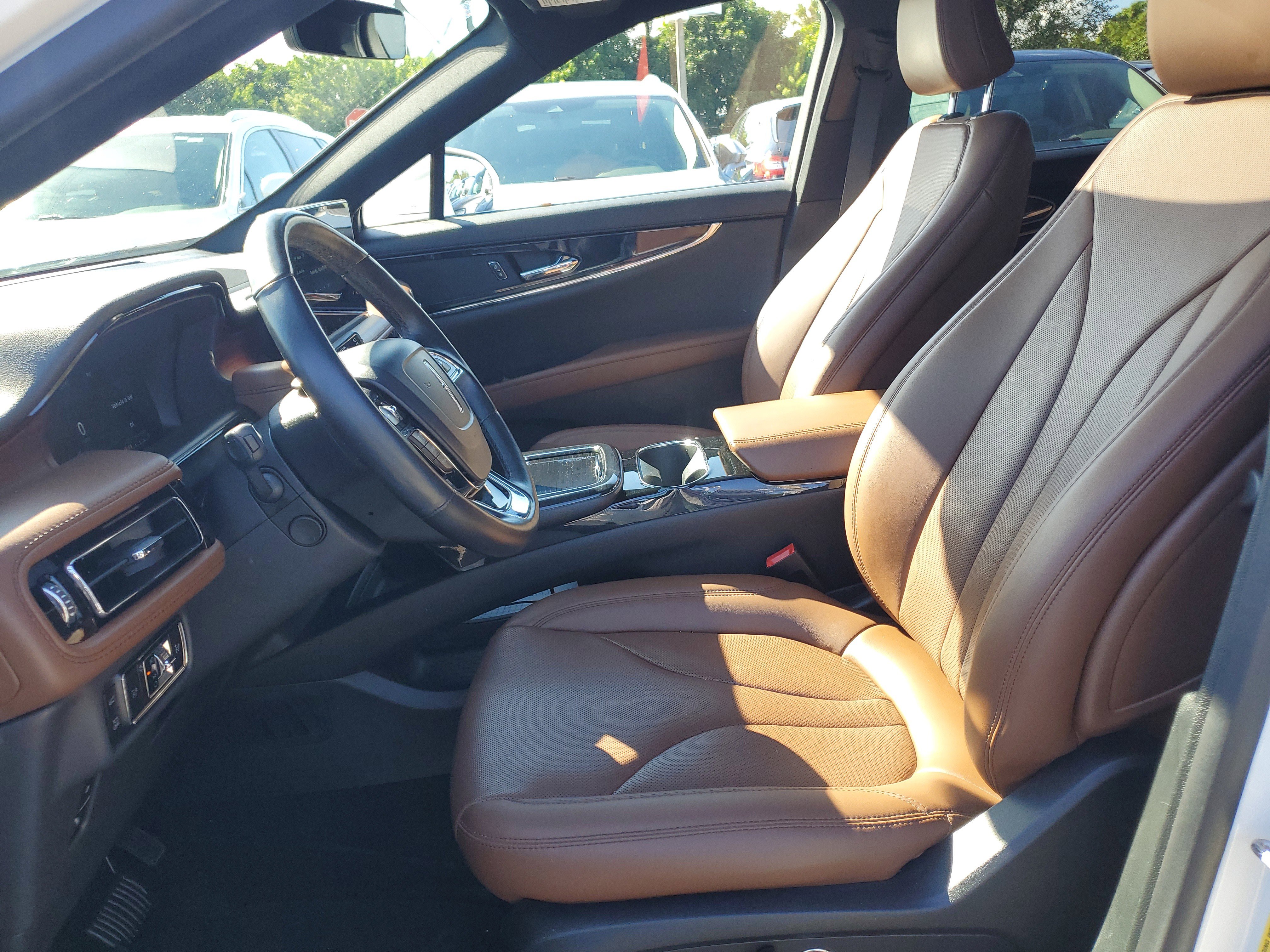 Certified 2023 Lincoln Nautilus Reserve image 13