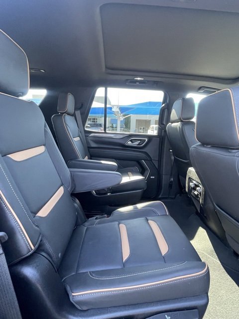 Used 2024 GMC Yukon AT4 w/ AT4 Premium Plus Package image 12