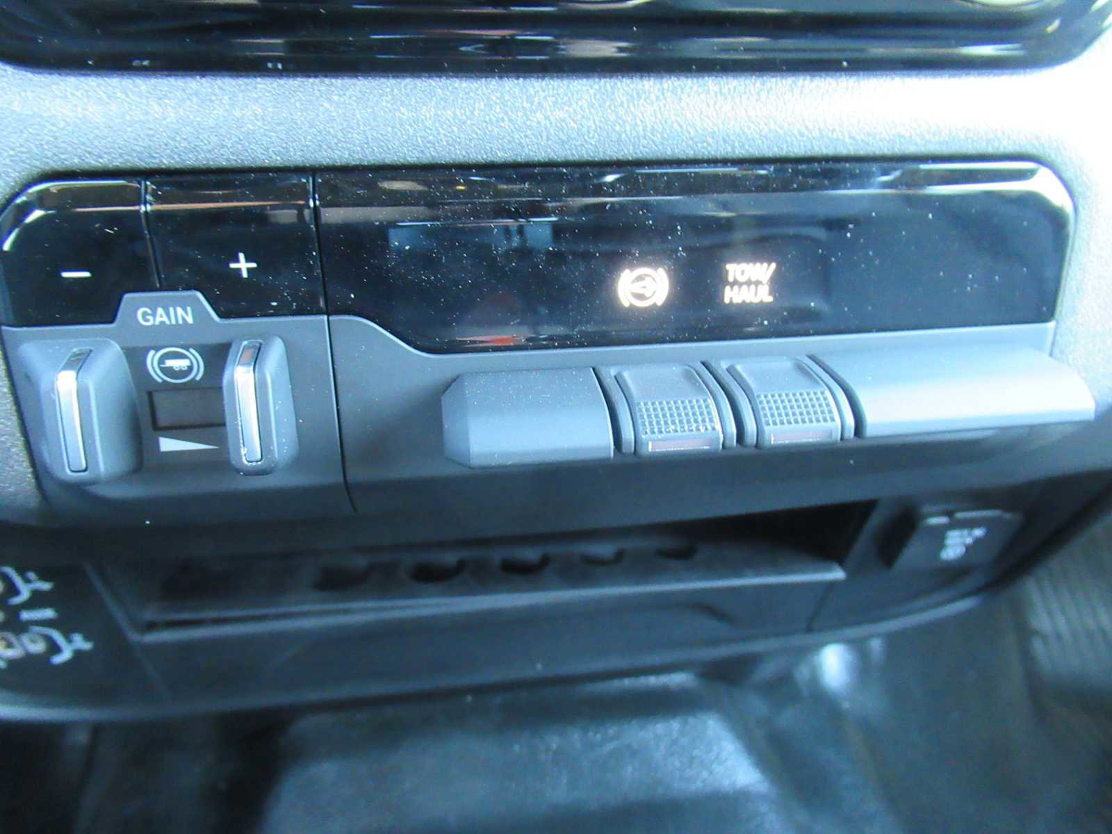 New 2026 RAM 3500 Tradesman w/ Chrome Appearance Group A image 37