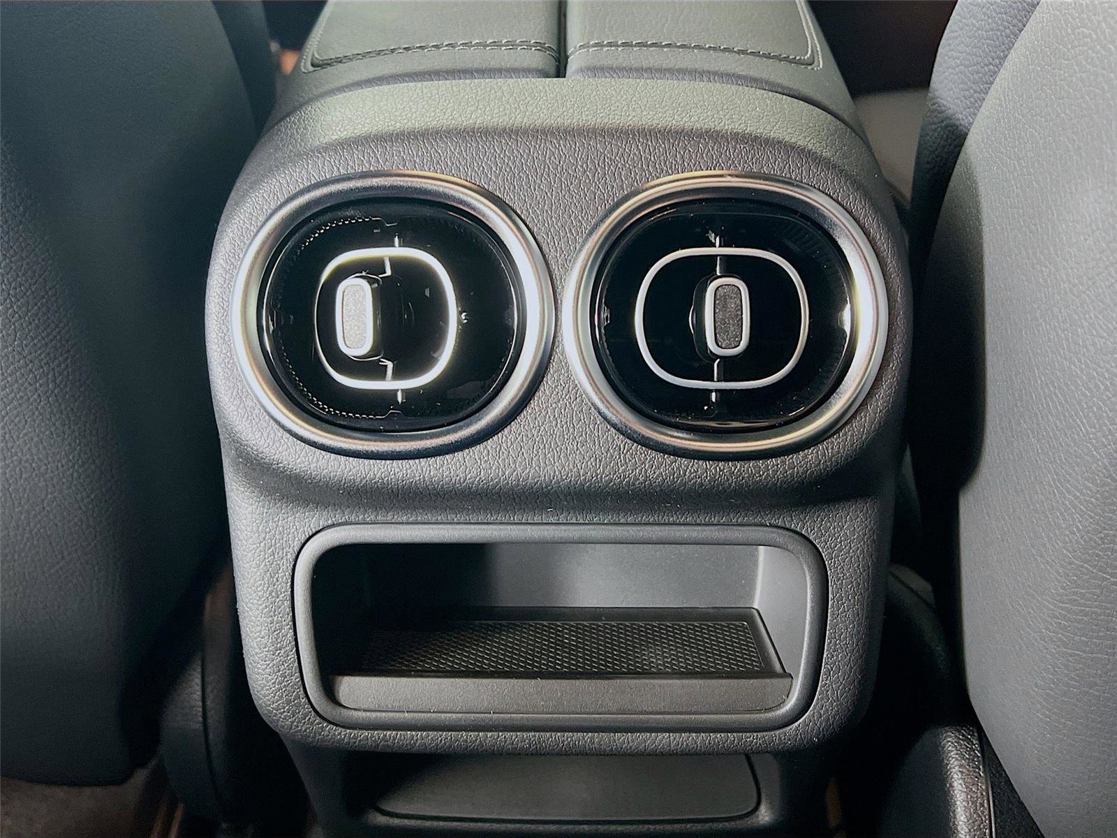 New 2026 Mercedes-Benz GLC 43 AMG 4MATIC Coupe image 27