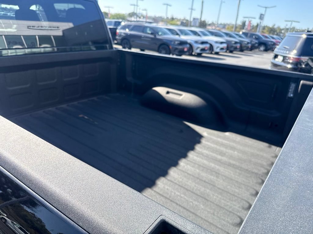 Used 2025 RAM 2500 Big Horn AWD/4WD image 12