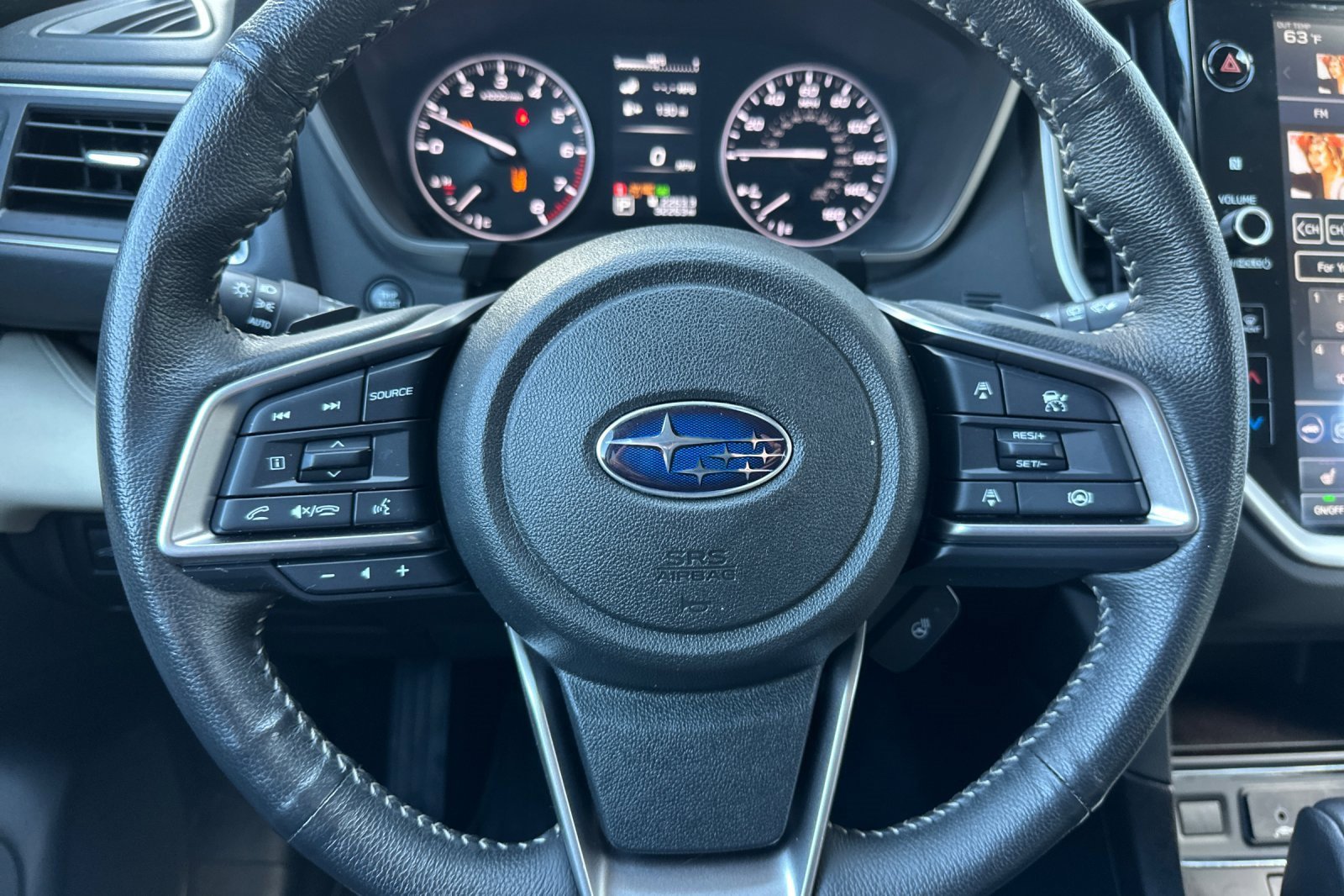 Used 2024 Subaru Ascent Limited image 27