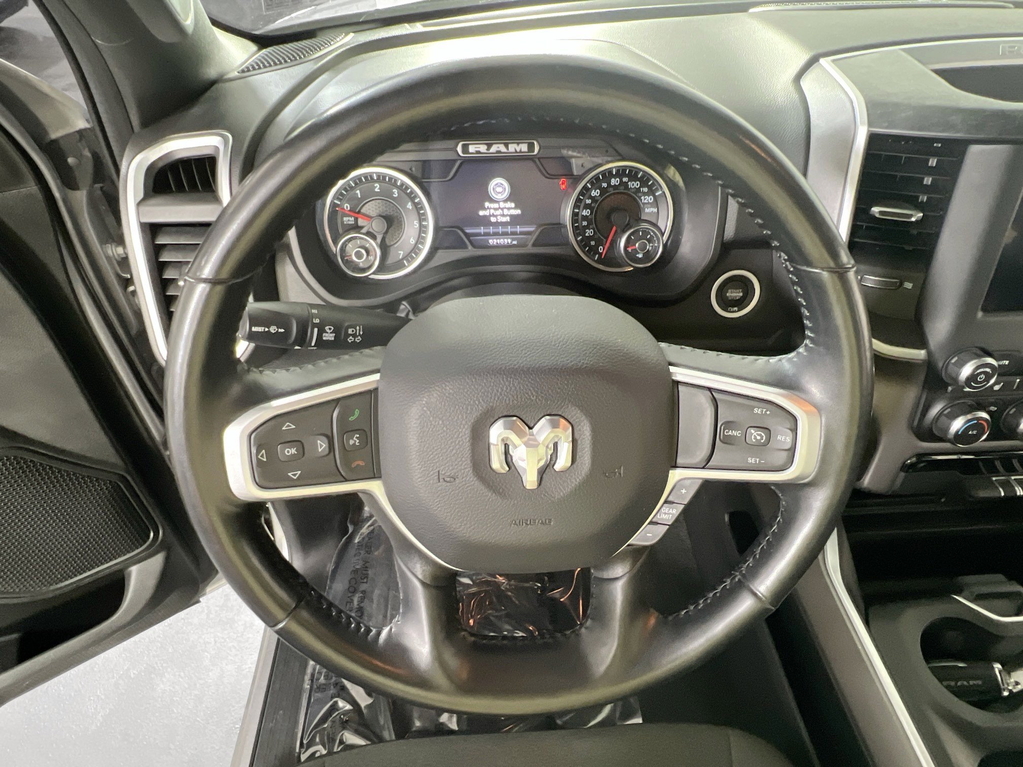 Used 2022 RAM 1500 Big Horn image 11