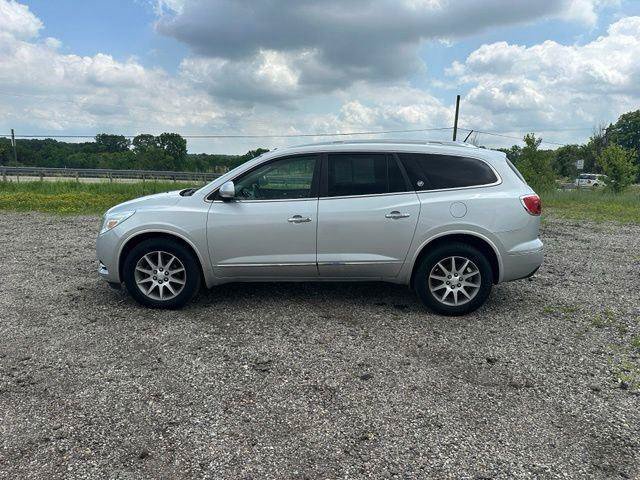 Used 2017 Buick Enclave Leather w/ Trailering Package AWD/4WD image 18