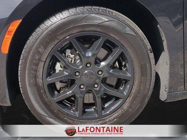 Used 2023 Chrysler Pacifica Touring-L FWD image 30