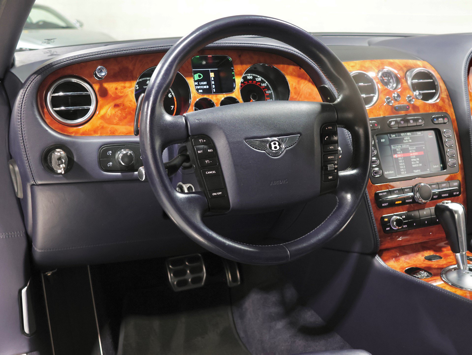 Used 2005 Bentley Continental GT AWD/4WD image 2