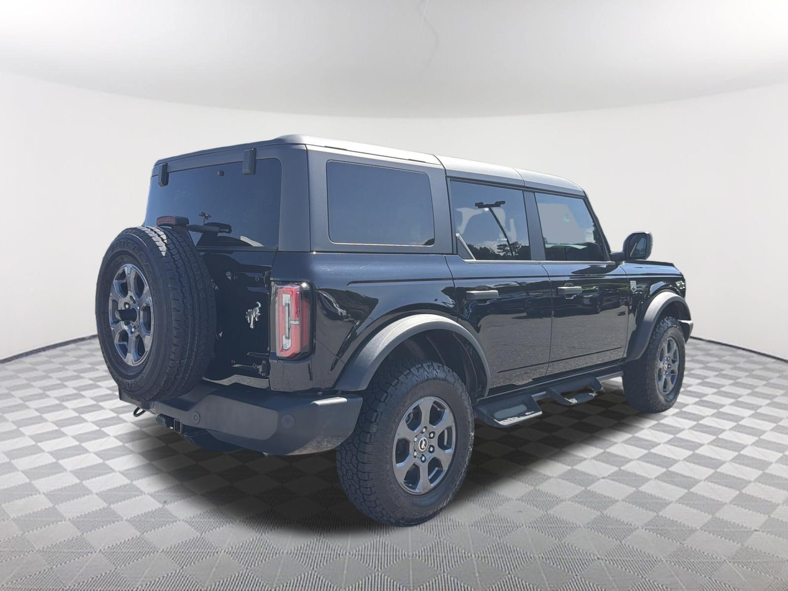 Used 2023 Ford Bronco Big Bend AWD/4WD image 16