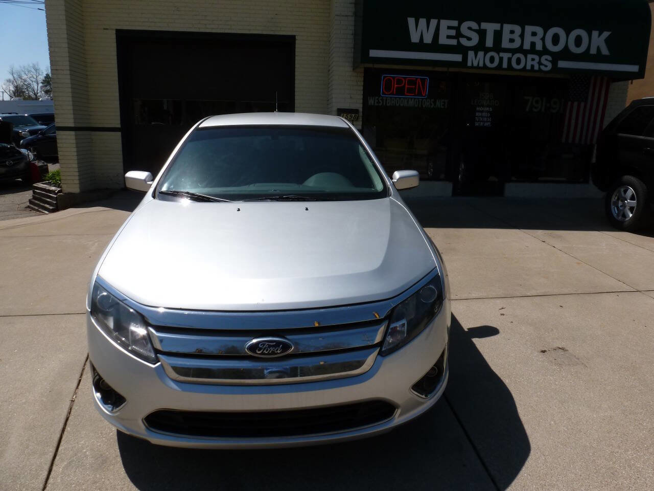 Used 2012 Ford Fusion Hybrid FWD image 7