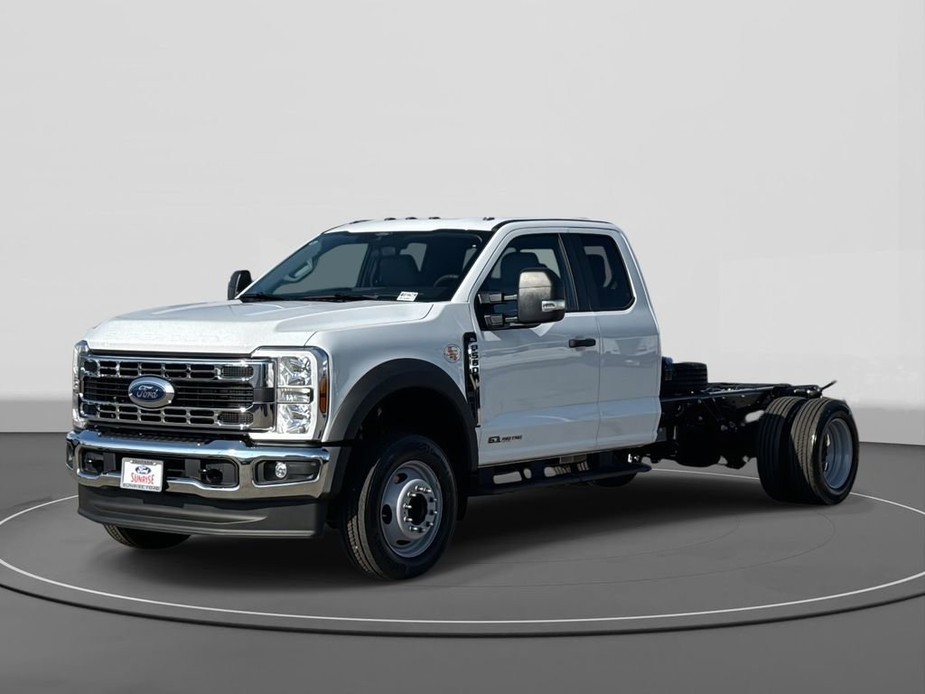 New 2026 Ford F550 2WD SuperCab Super Duty image 1