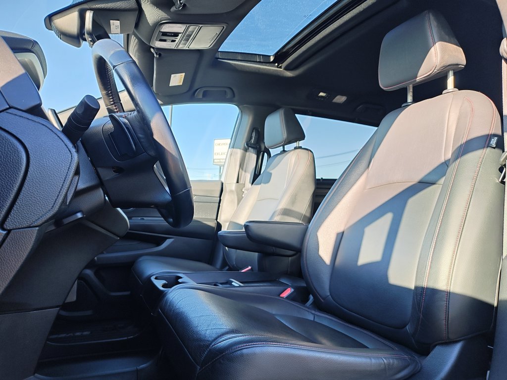 Used 2024 Honda Odyssey Sport image 13
