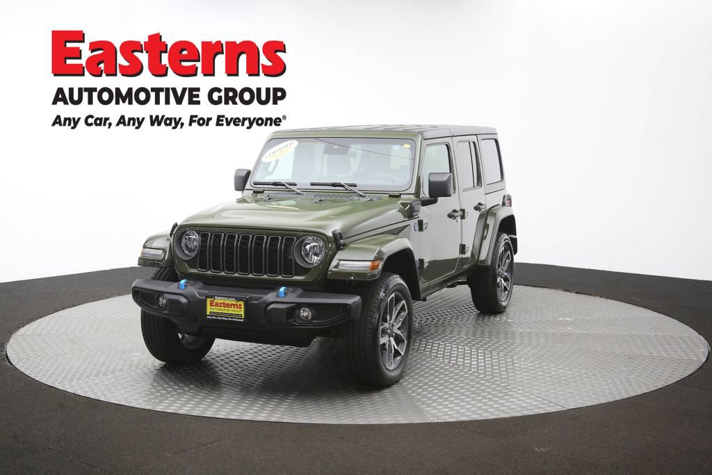 Used 2024 Jeep Wrangler Unlimited AWD/4WD image 54