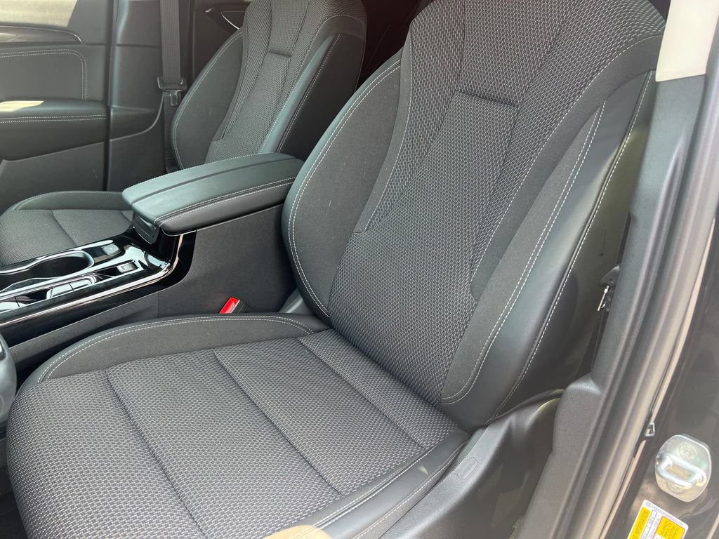 Used 2023 Buick Envision Preferred FWD image 11