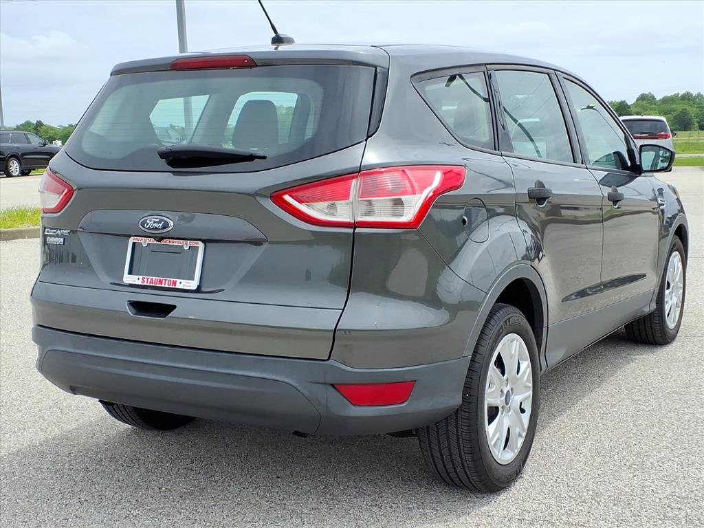Used 2016 Ford Escape S FWD video 2