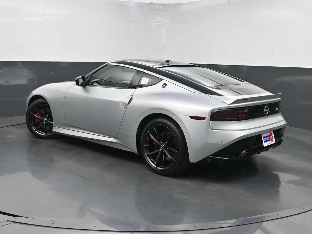 Used 2025 Nissan Z Performance w/ Floor Mat Package RWD image 21